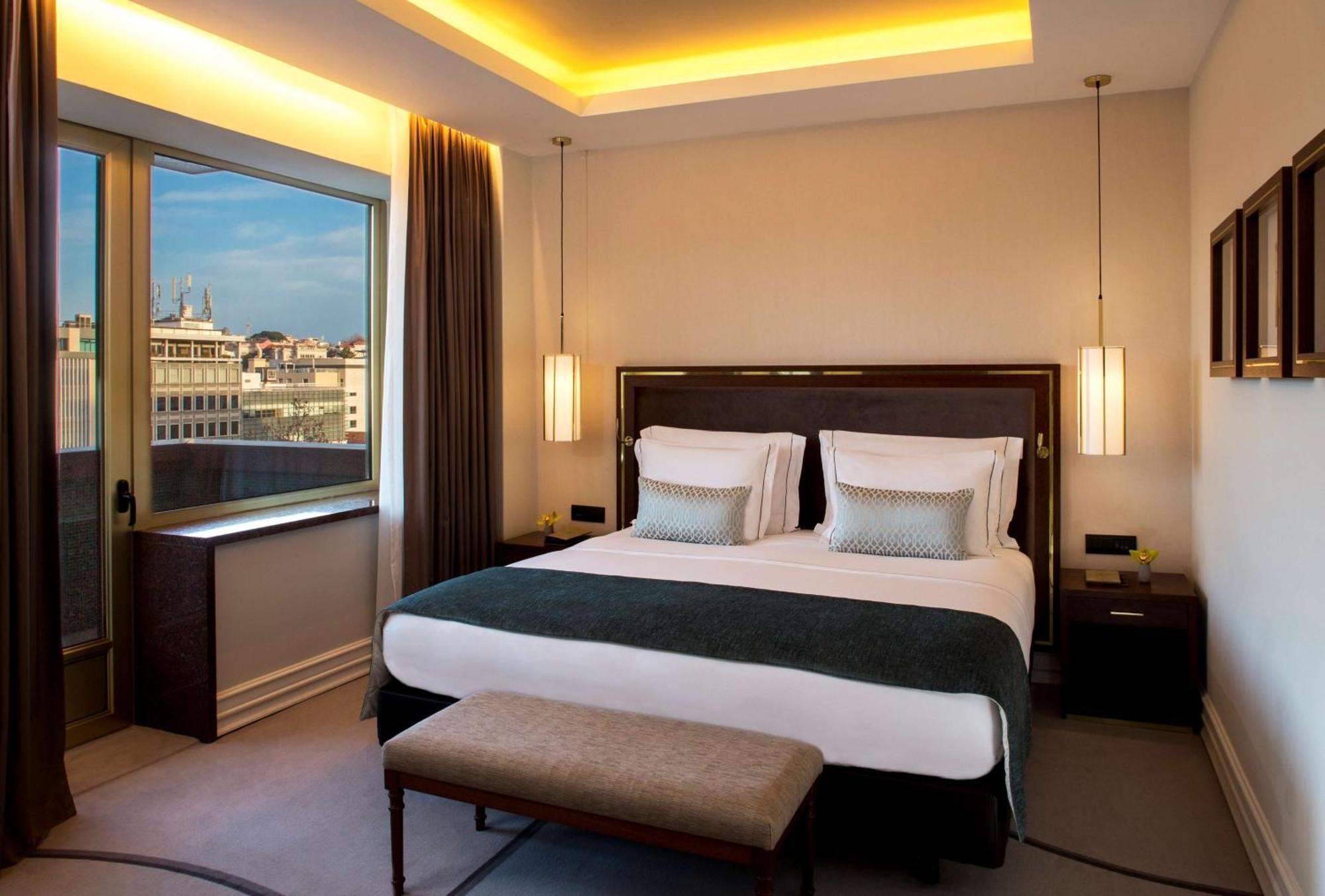 Tivoli Avenida Liberdade Lisboa - A Leading Hotel Of The World Exterior foto A bedroom at the Four Seasons Hotel, London