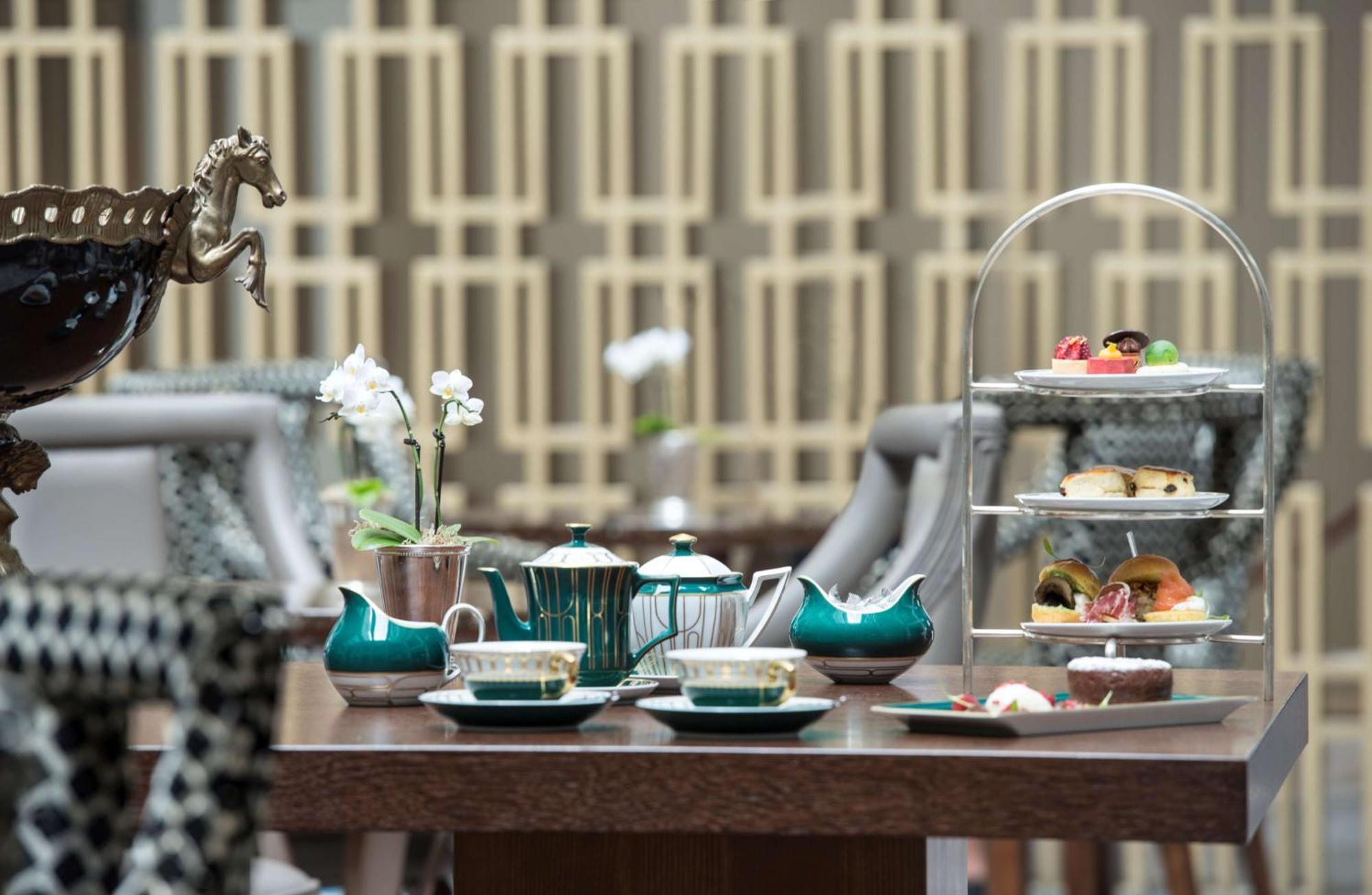 Tivoli Avenida Liberdade Lisboa - A Leading Hotel Of The World Exterior foto Afternoon tea at the Taj Bengal