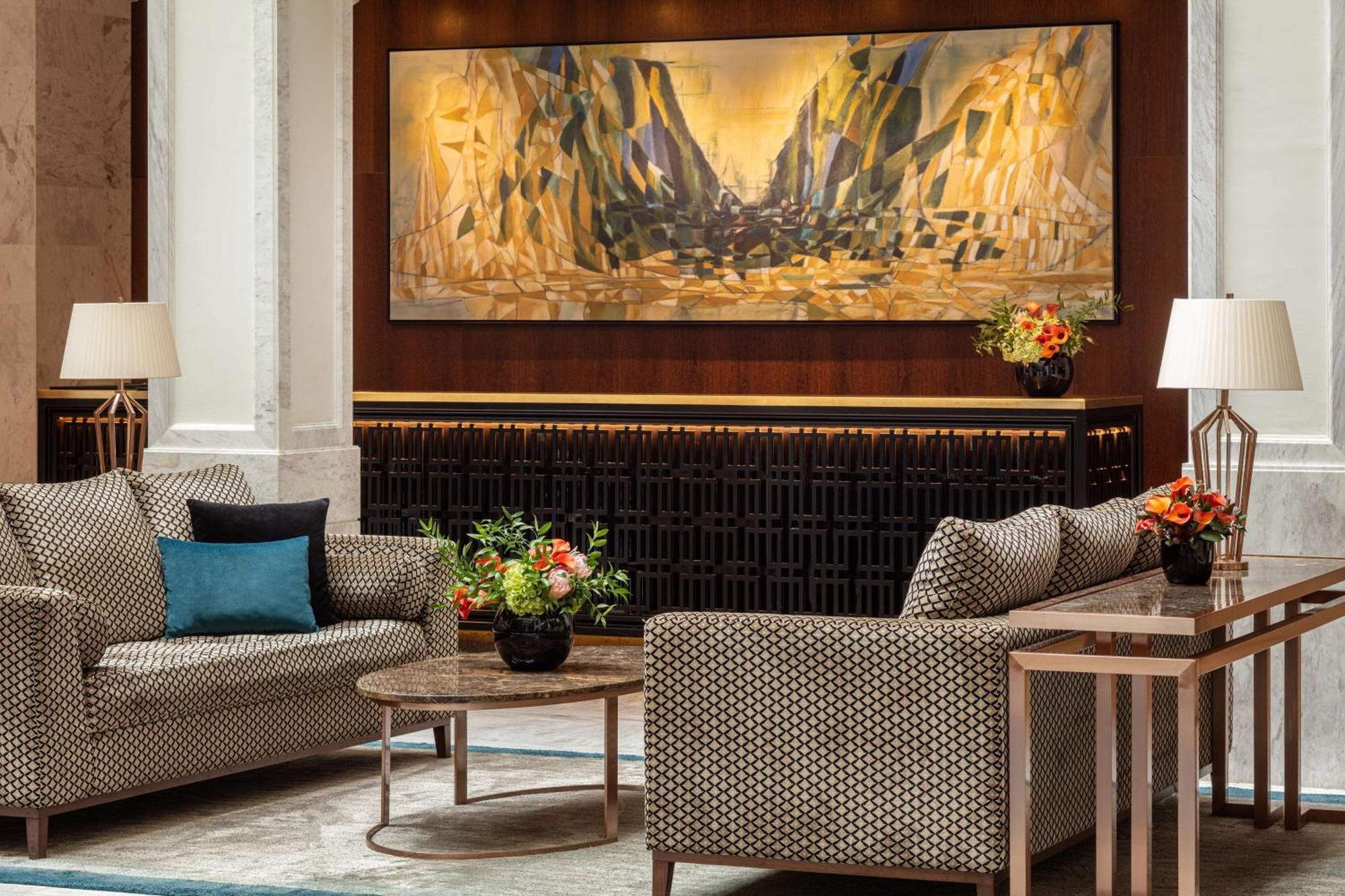 Tivoli Avenida Liberdade Lisboa - A Leading Hotel Of The World Exterior foto The lobby of the Four Seasons Hotel, Washington, D.C.